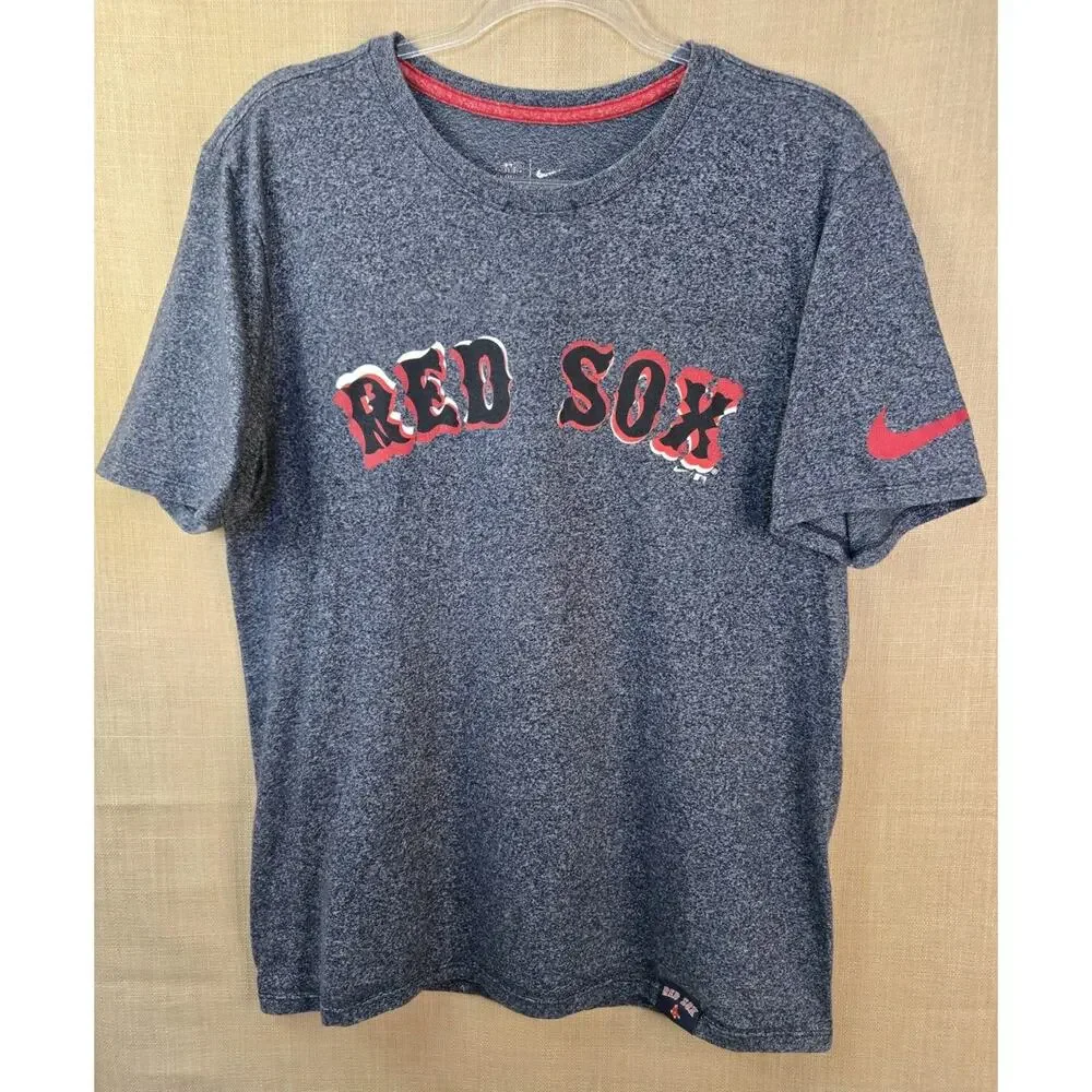 Nike Boston Red Sox MLB Genuine Merchandise Short Sleeve Dri Fit T-Shirt Size L‎